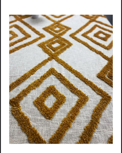 Dessert Diamond Throw (per piece)