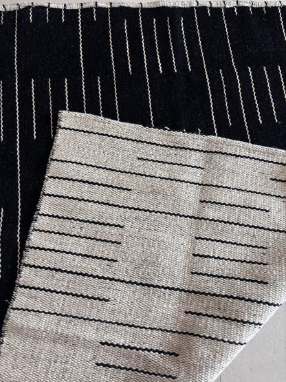 Alat Palat – Reversible Rug