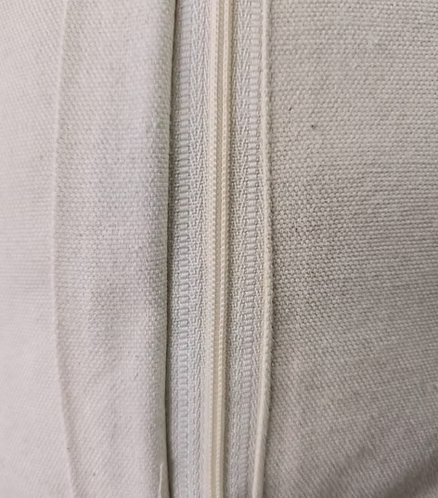 Bloomish Cushion Cover (per piece)